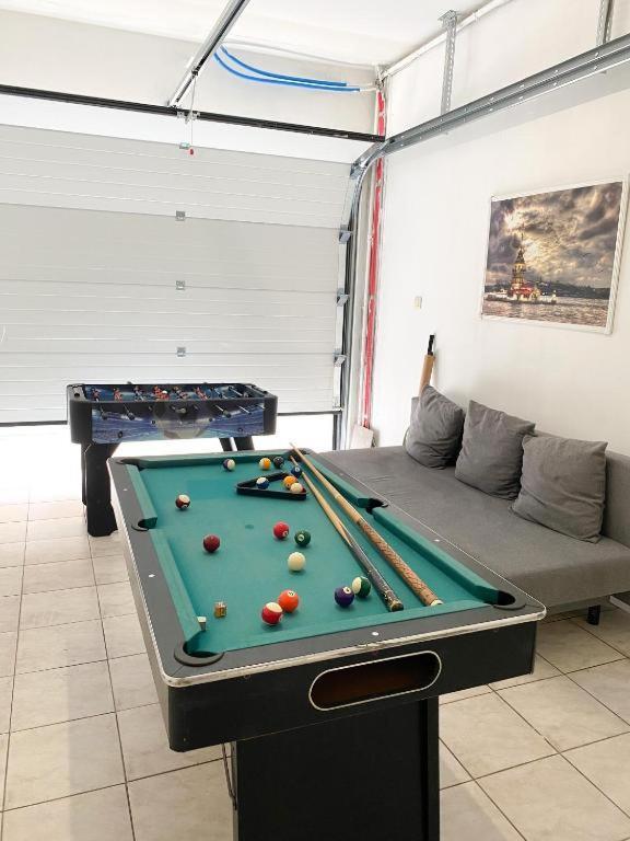 Ferienhaus Big Sunset 2 Bedroom House With A Garden Antwerpen