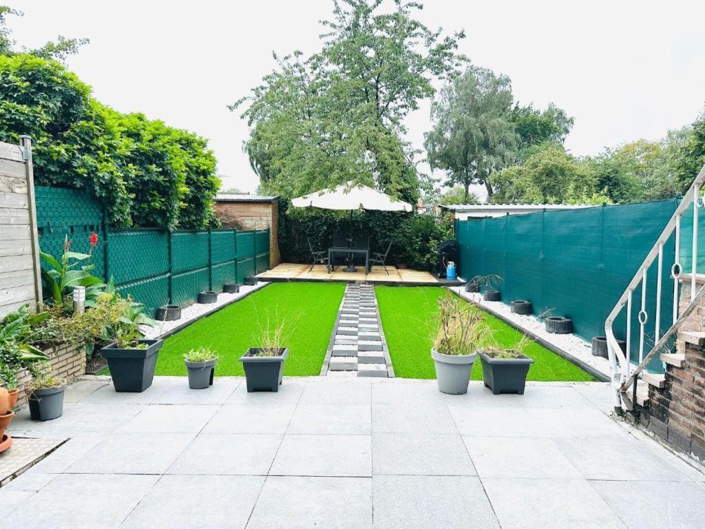 Ferienhaus Big Sunset 2 Bedroom House With A Garden Antwerpen